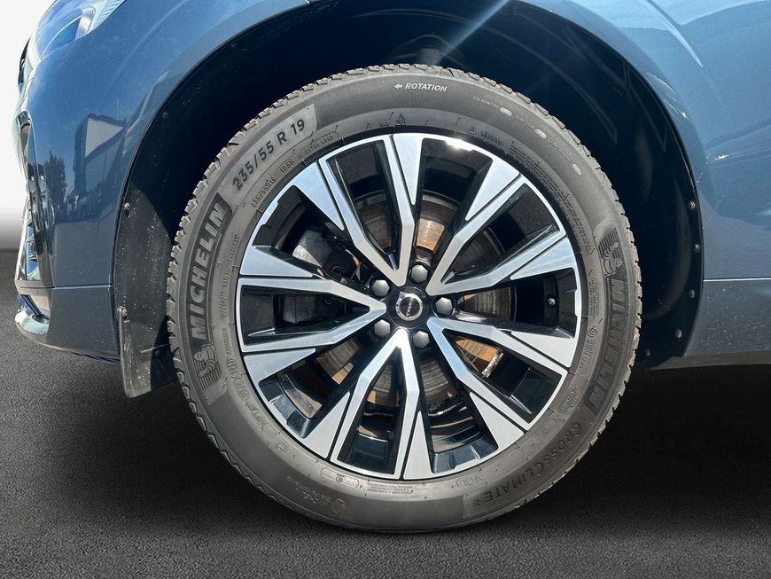 Volvo XC60 B4 D AWD Plus Dark