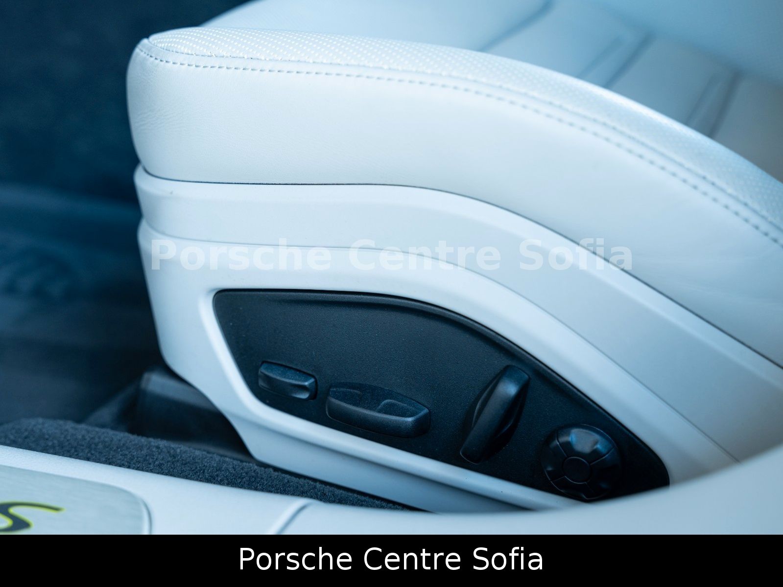 Porsche Panamera Turbo S E-Hybrid