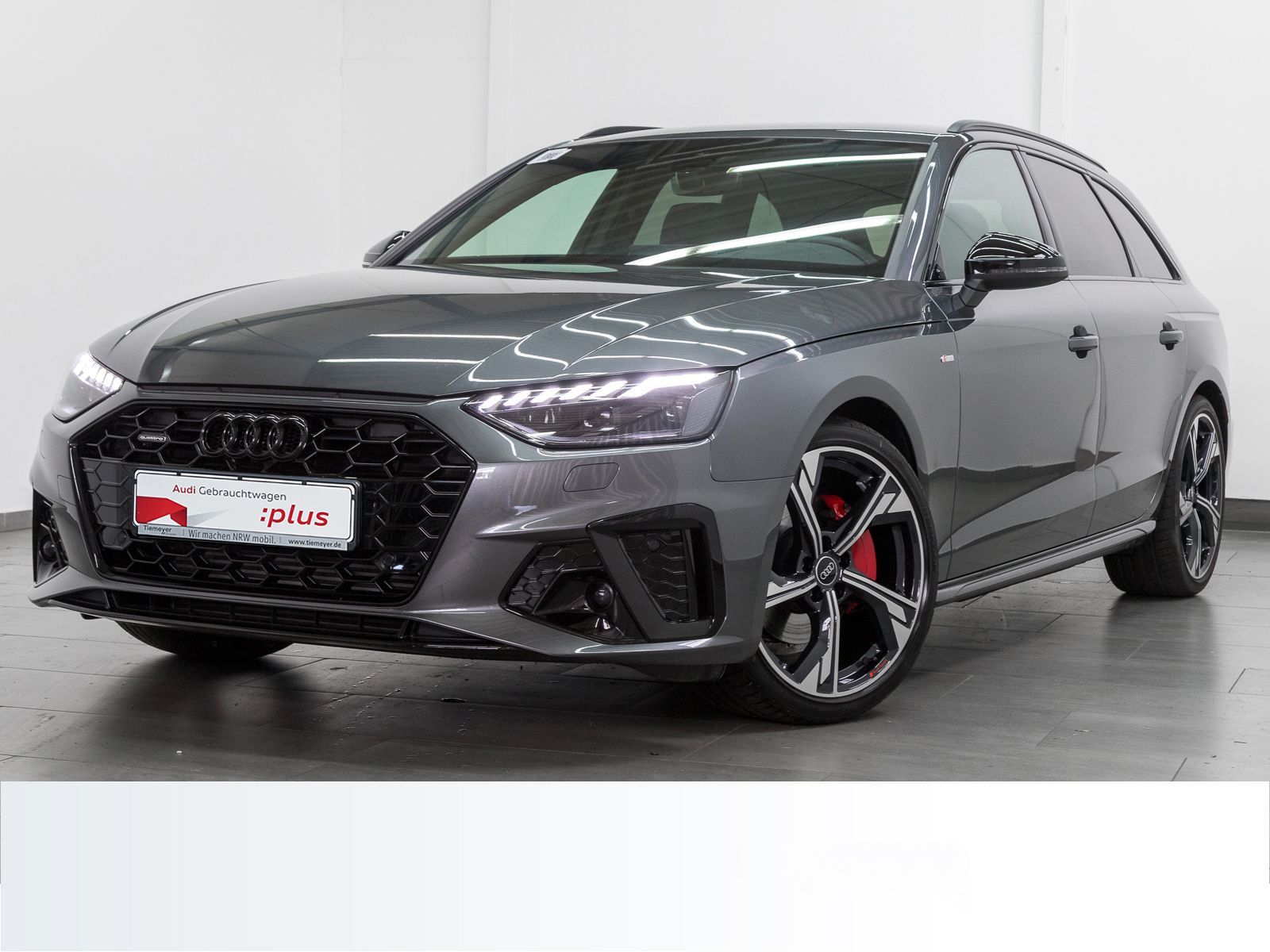 Audi A4 Avant 40 TFSI Q 2x S LINE MATRIX AHK LM19 KAM