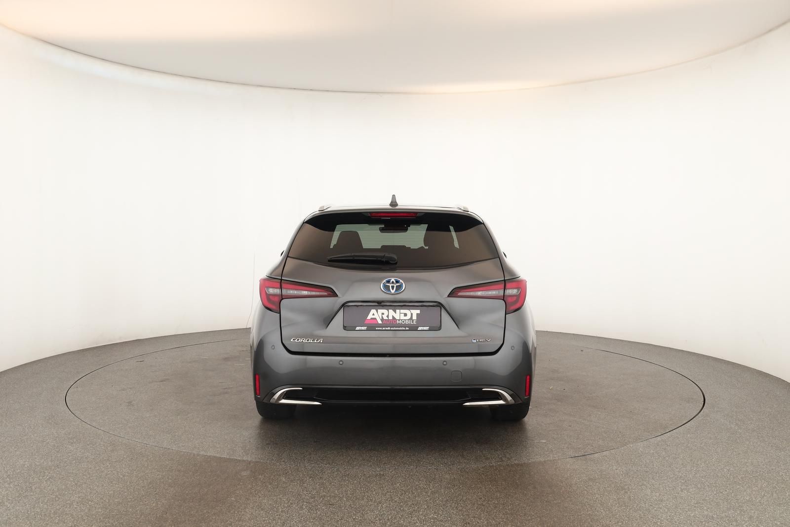 Toyota Corolla Touring Sports 1.8 CVT Team D Navi Kam