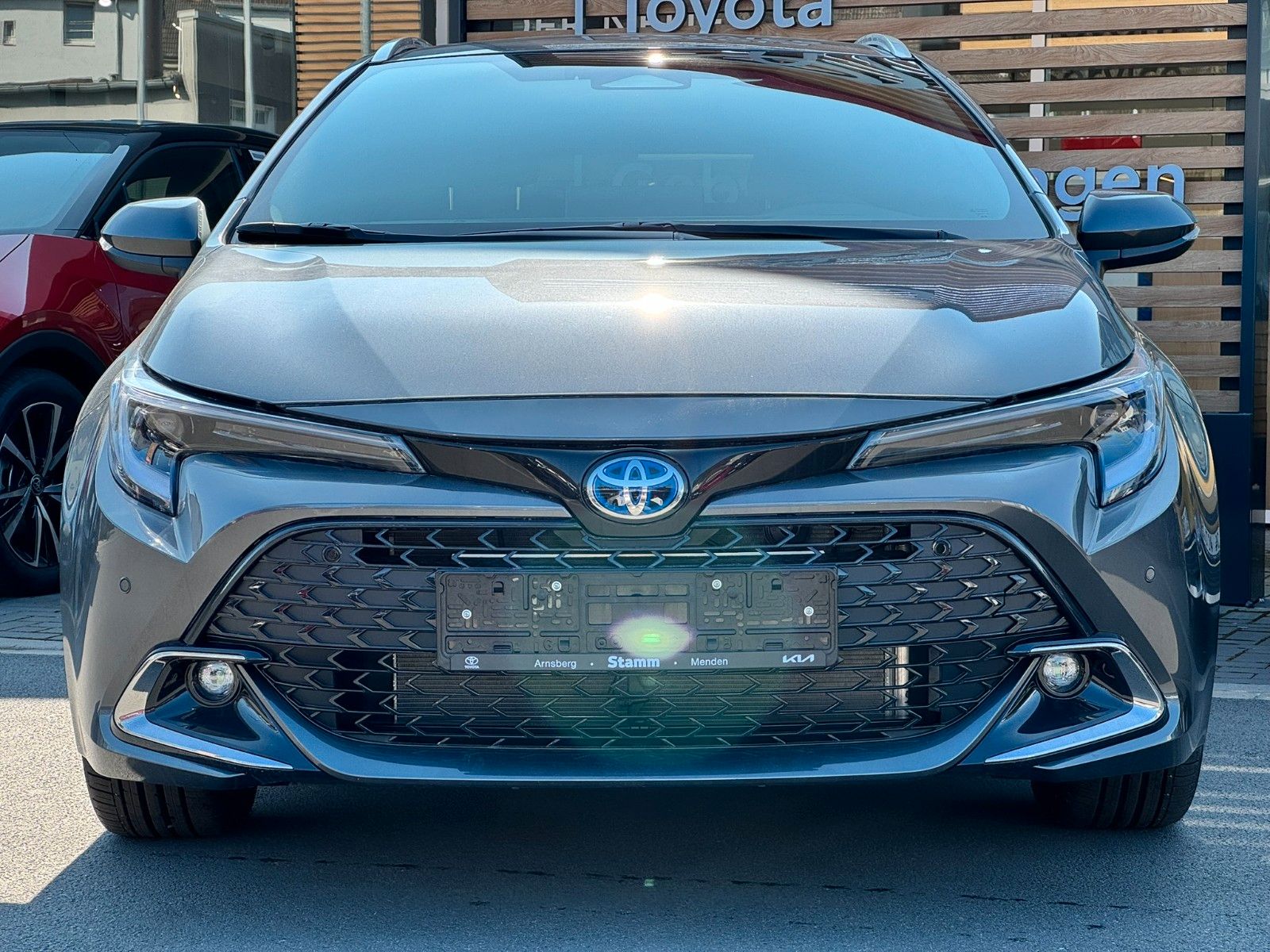 Toyota Corolla 2.0l Teamplayer | el. Heckklappe | LED