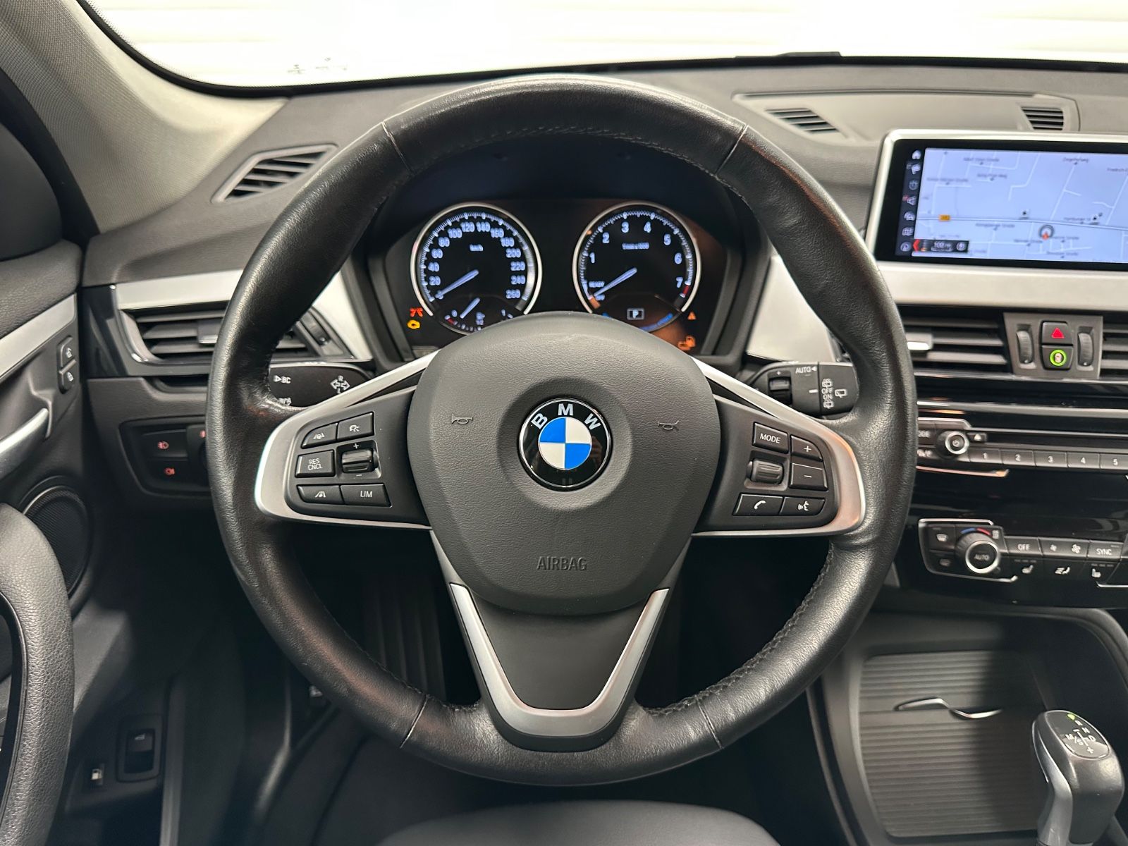 BMW X1 xDrive 25 e Hybrid - Samsaru's Car Outlet
