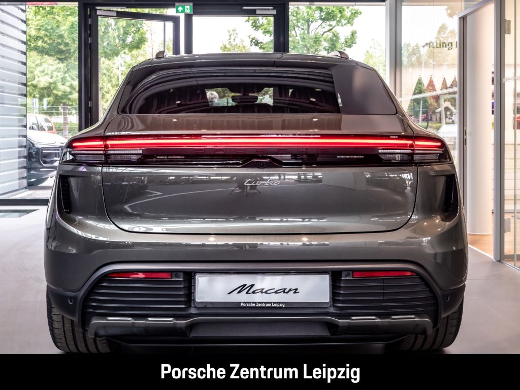 Porsche Macan Turbo - Samsaru's Car Outlet