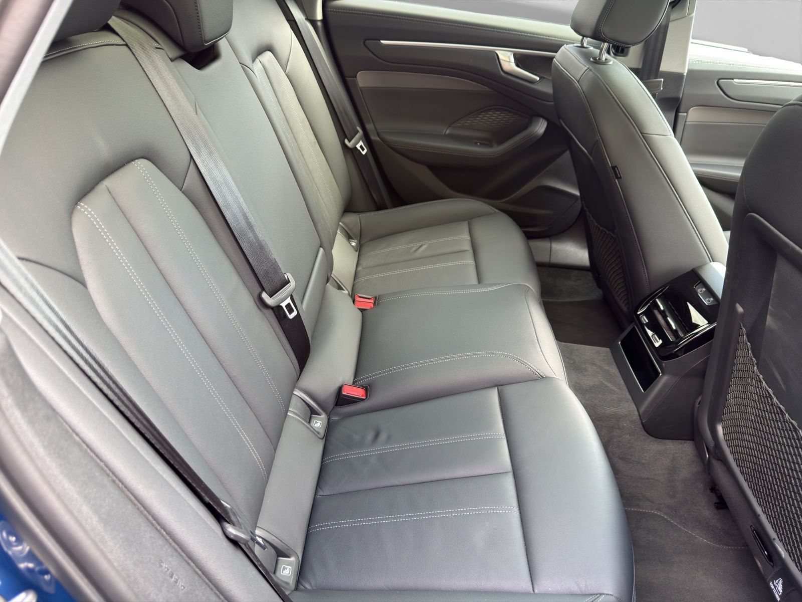 Audi A6 Avant TDI Q S LINE PANO LEDER HuD B&O