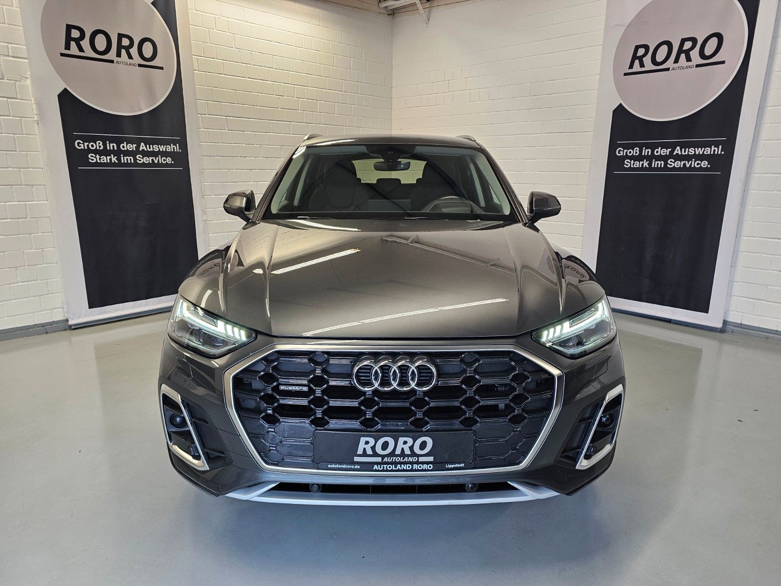 Audi Q5 40 TDI quattro S line + Head-Up/ACC/CarPlay