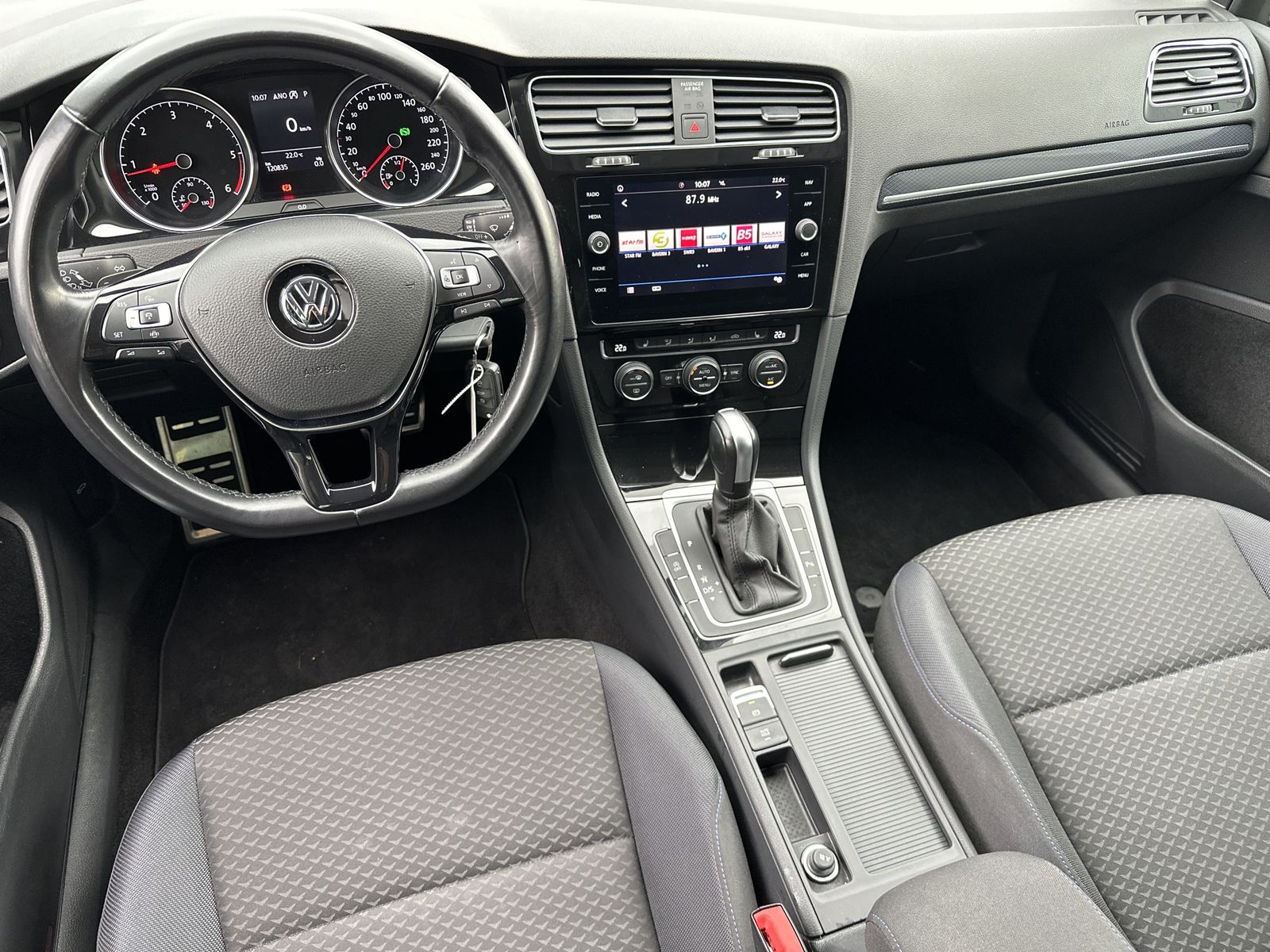 Volkswagen Golf Variant 2.0 TDI DSG United - Samsaru's Car Outlet