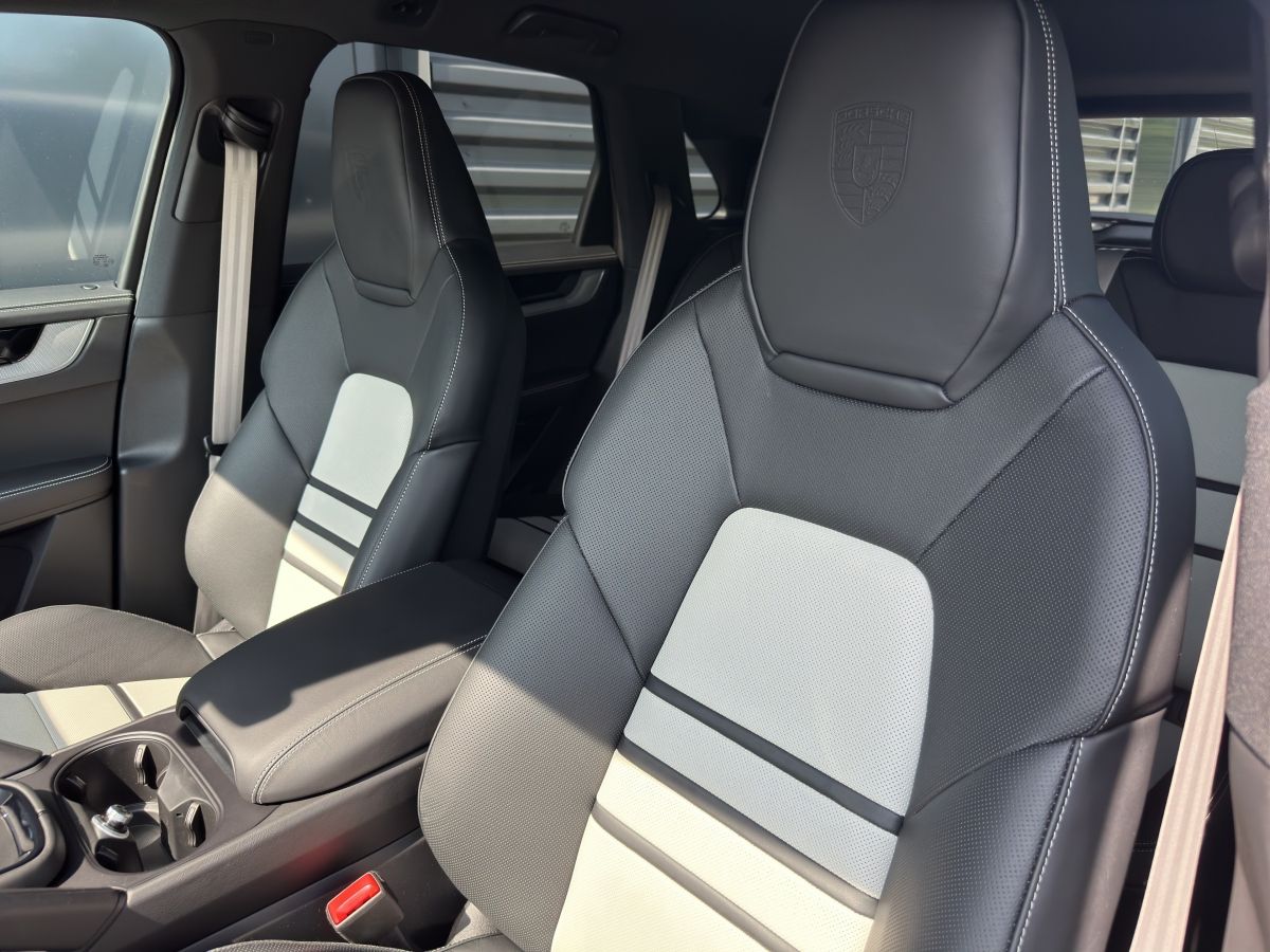 Porsche Cayenne S E-Hybrid | Hinterachslenkung | PDCC |