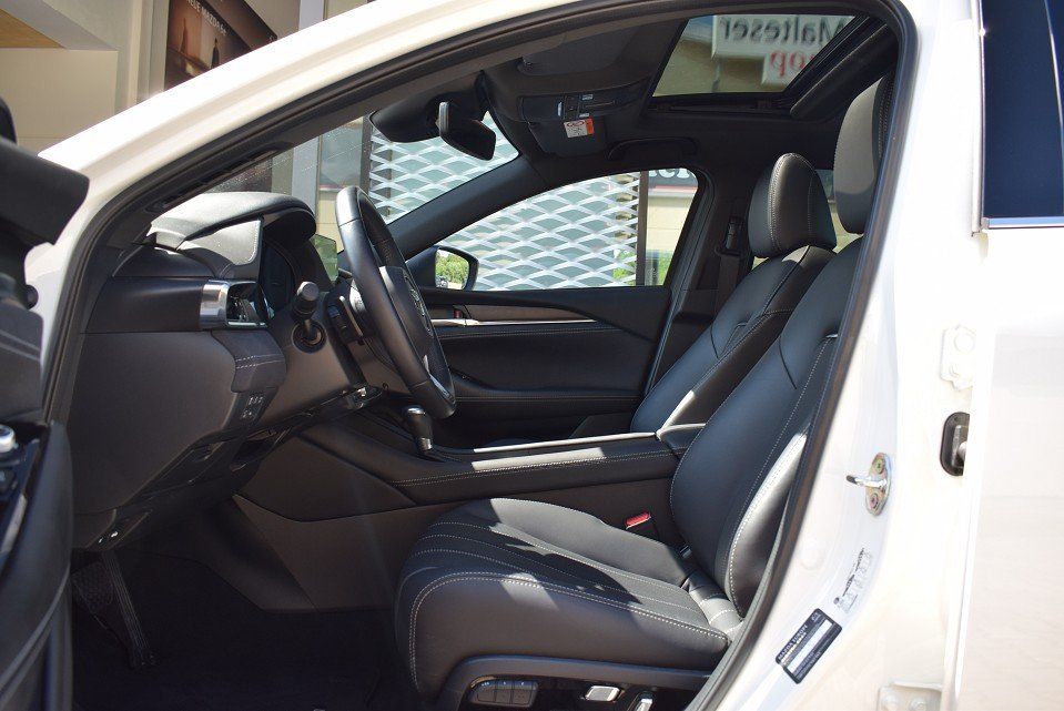 Mazda 6 Lim. 2.5 194PS Takumi Leder Bose Matrix-LED 36