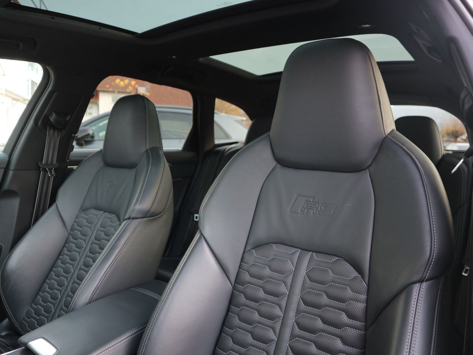 Audi RS 6 Avant HUD*PANO*B&O*MATRIX*CARPLAY*ACC