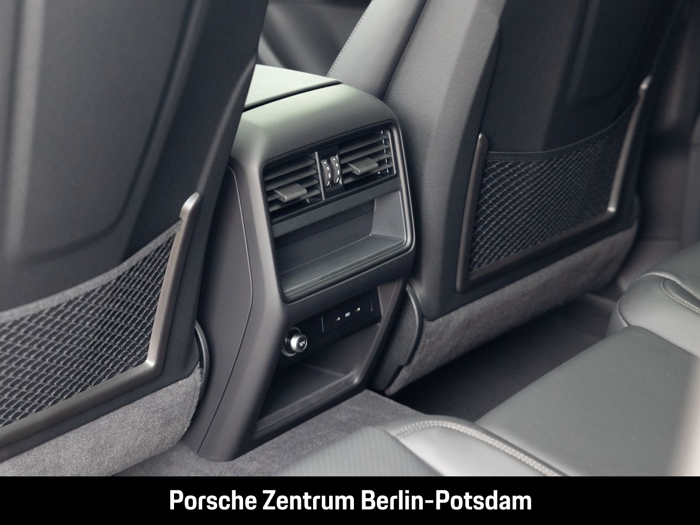 Porsche Cayenne E-Hybrid Coupe BOSE Sportabgasanlage LED