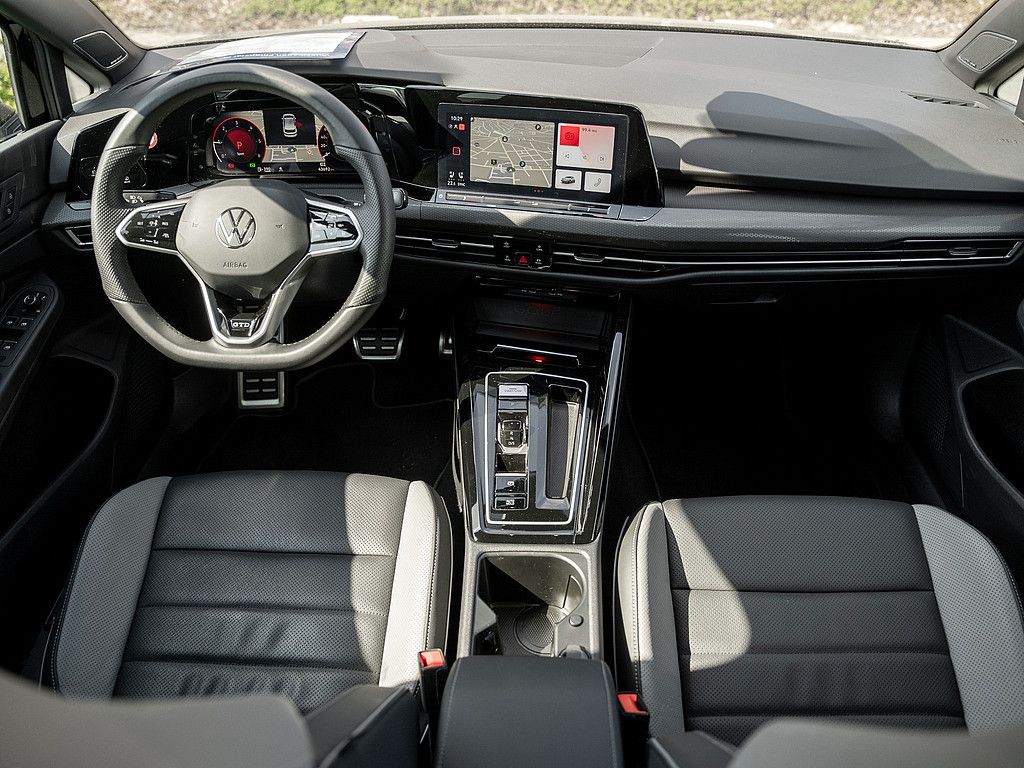 Volkswagen Golf VIII GTD 2.0 TDI AHK NAVI MATRIX SHZ KLIMA
