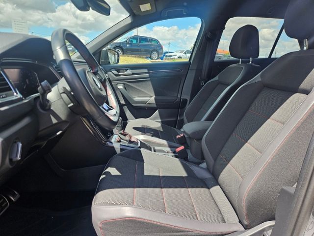 Volkswagen T-Roc Sport - Samsaru's Car Outlet
