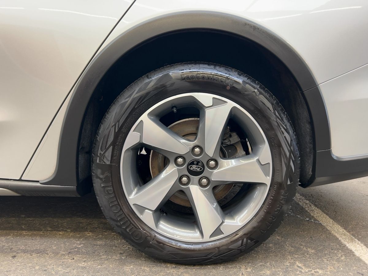 Ford Focus TURNIER 1,5 D ACTIVE - Samsaru's Car Outlet