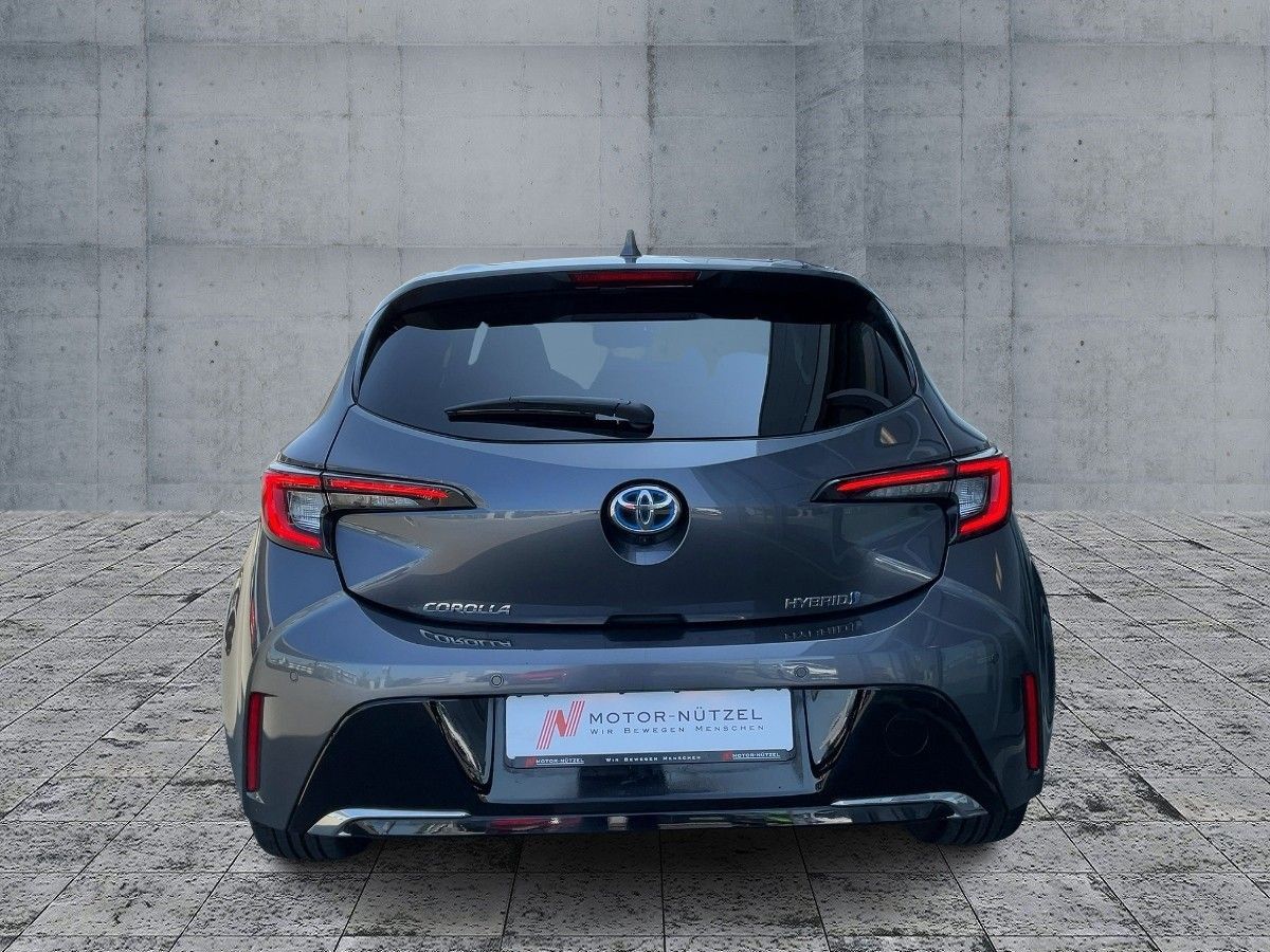 Toyota Corolla 1.8 Hybrid TEAM D LED+NAV+ACC+RFK+SHZ