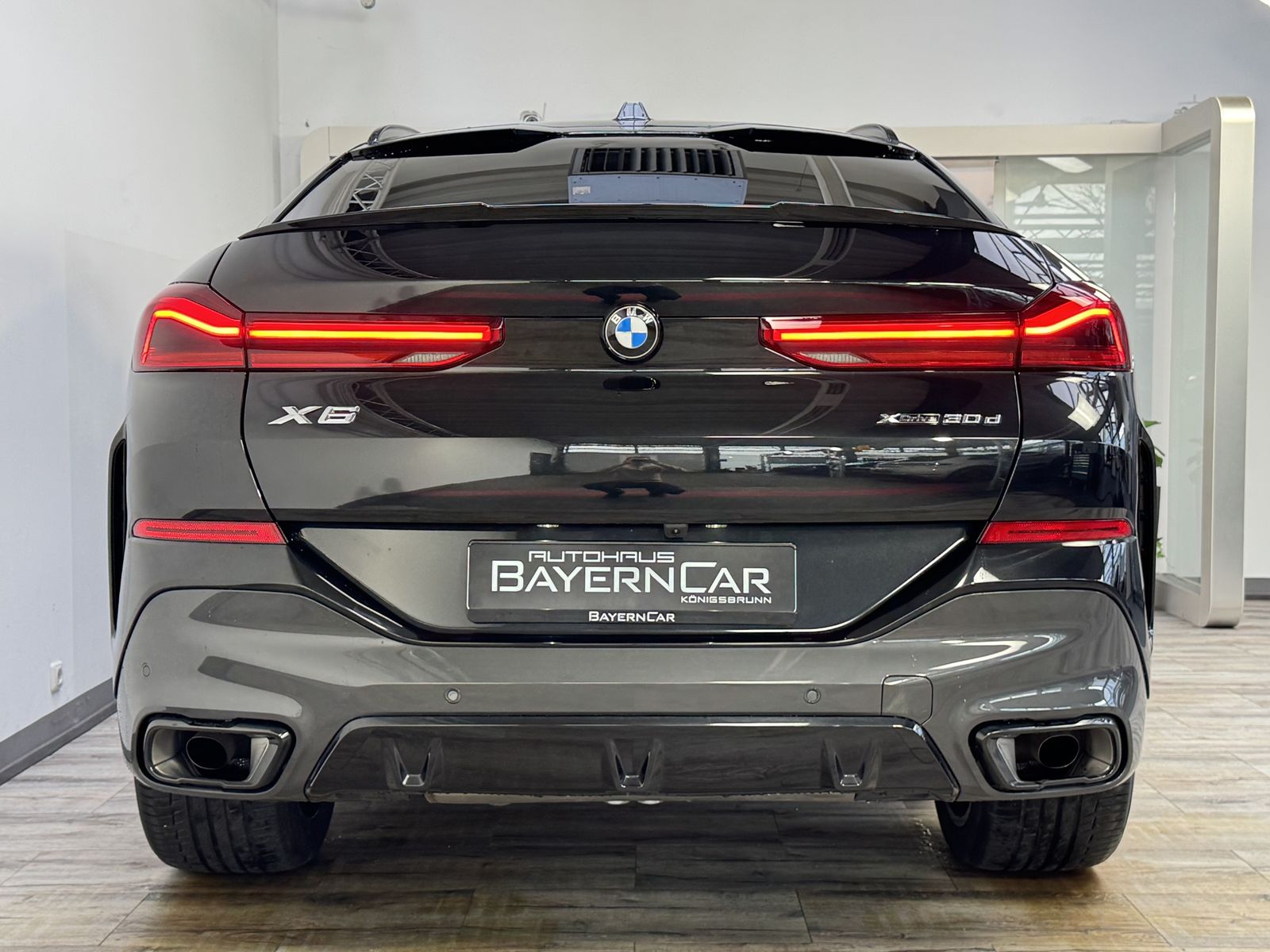 BMW X6 xDrive30d M Sport Pro AHK Pano Sitzlüft. ACC