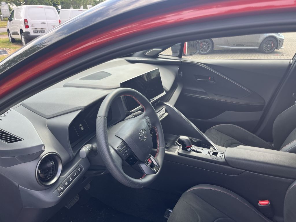 Toyota C-HR 2.0 Plug-in-Hybrid GR SPORT