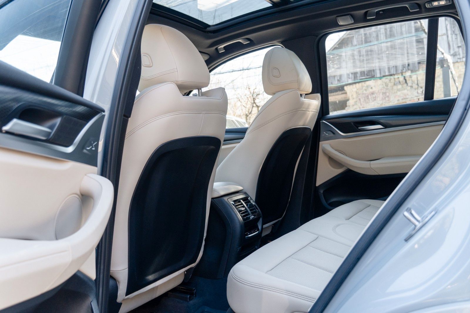 BMW X3 20d M SPORT - Samsaru's Car Outlet