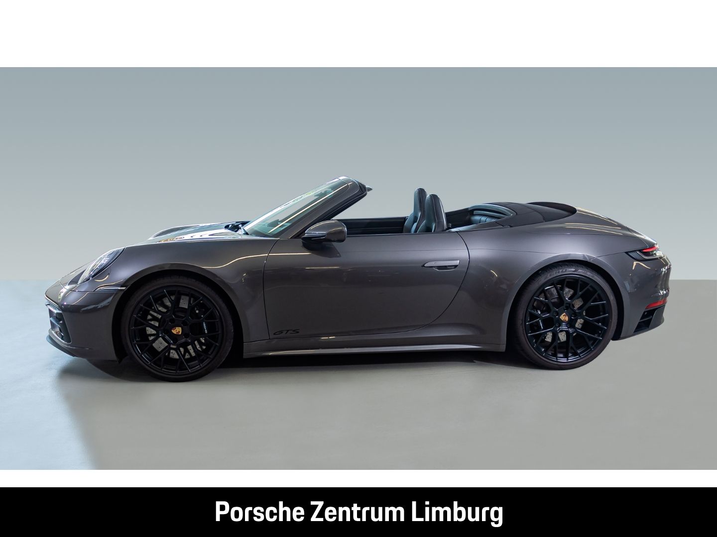 Porsche 992 911 Carrera 4 GTS Cabriolet LiftsystemVA LED