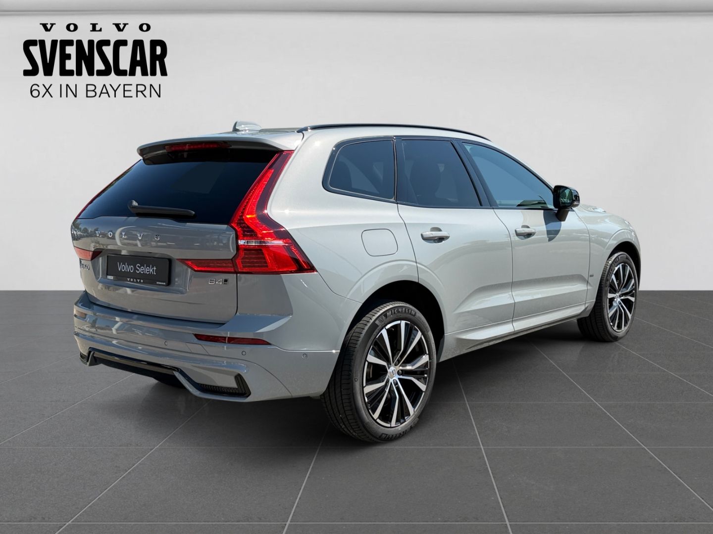 Volvo XC60 B4 Ultimate Dark AWD B&W StandHZG AHK Luft