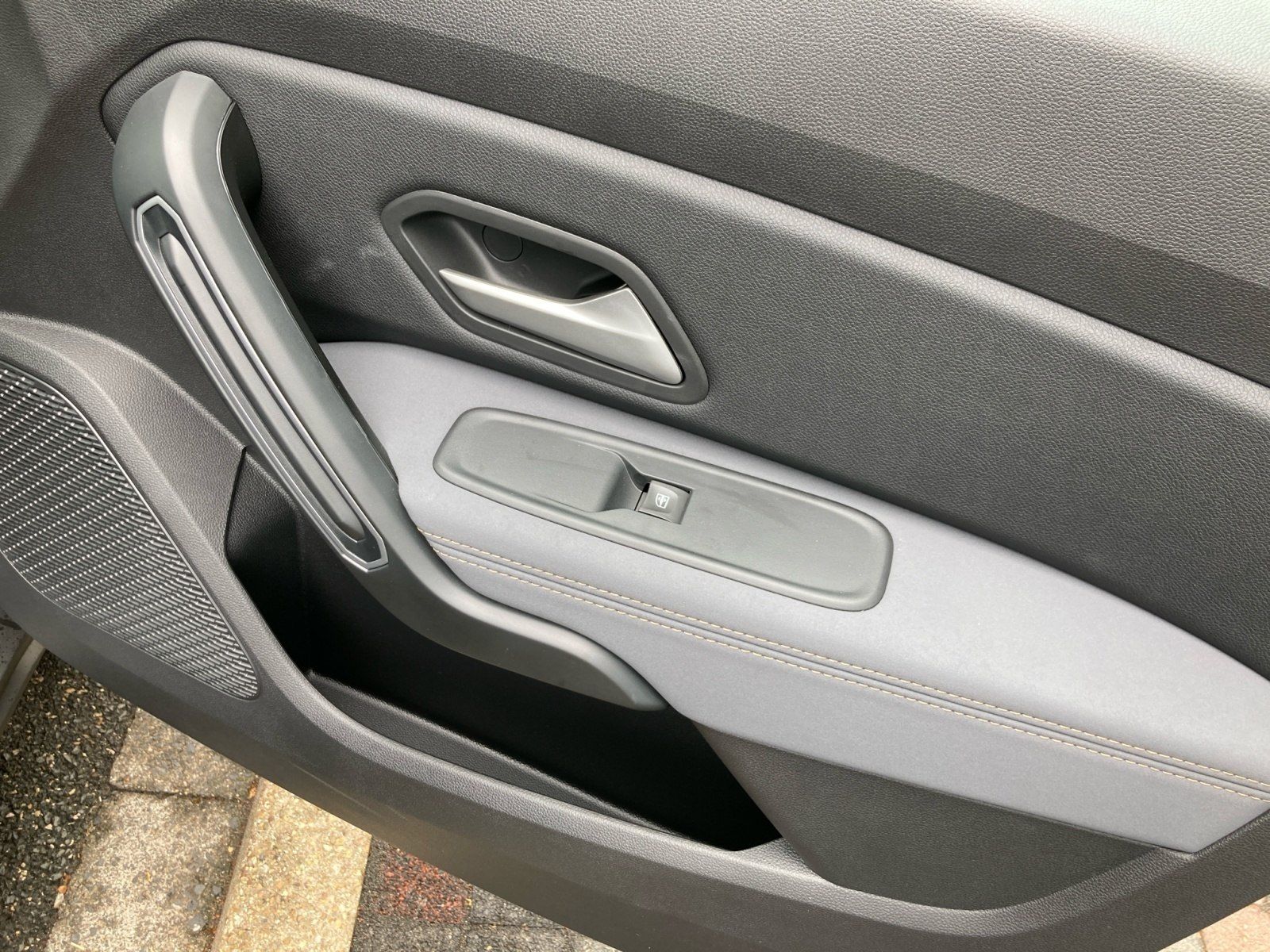 Dacia Duster Extreme TCe 150 EDC - Samsaru's Car Outlet