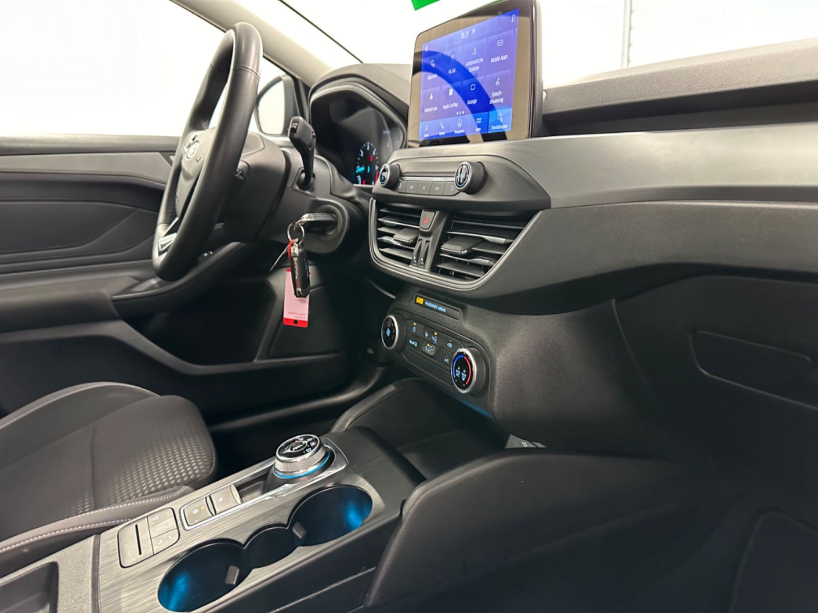 Ford Focus Turnier - Samsaru's Car Outlet