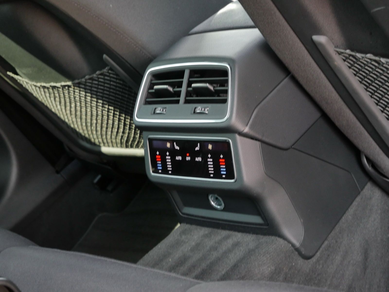 Audi A6 Limousine 50 TDI quattro sport - Samsaru's Car Outlet