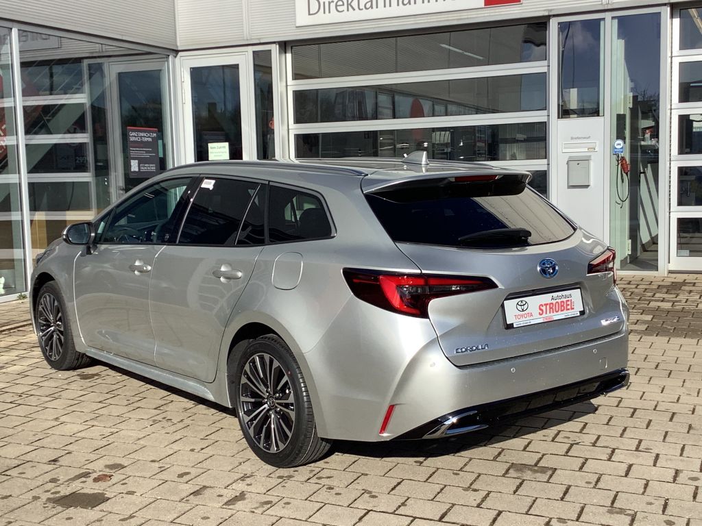 Toyota Corolla 1.8 Hybrid Touring Sports Team Deutschla