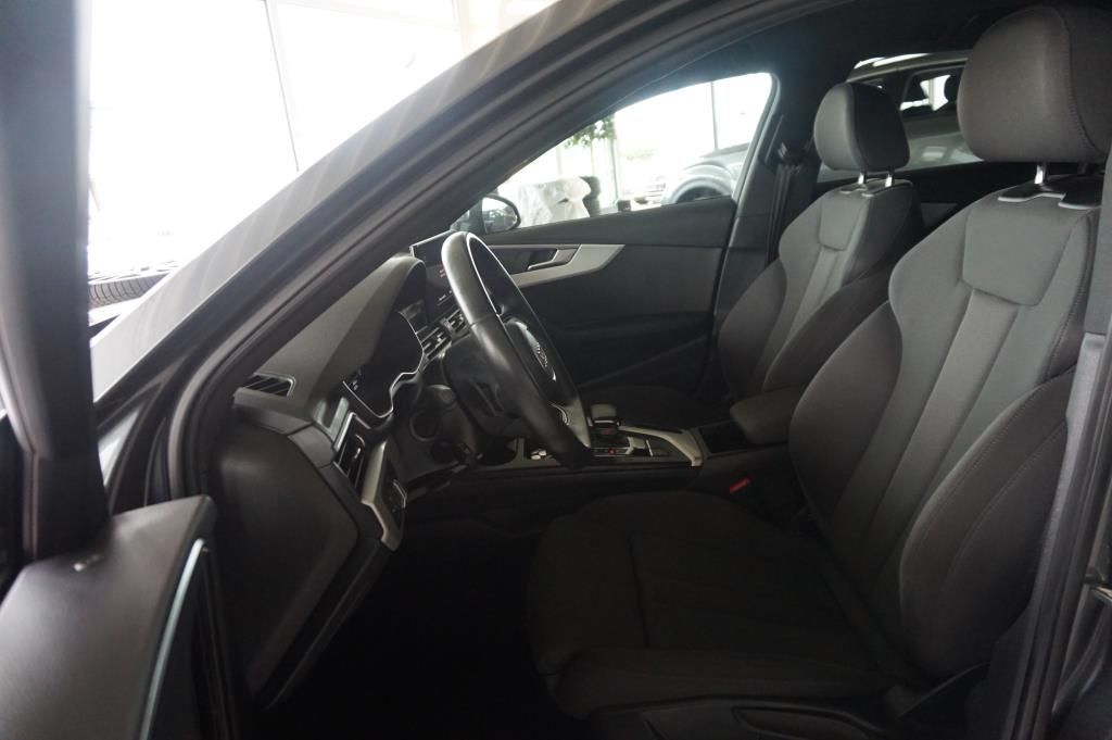 Audi A4 40 TFSI S-LINE S-TRONIC Black - Samsaru's Car Outlet