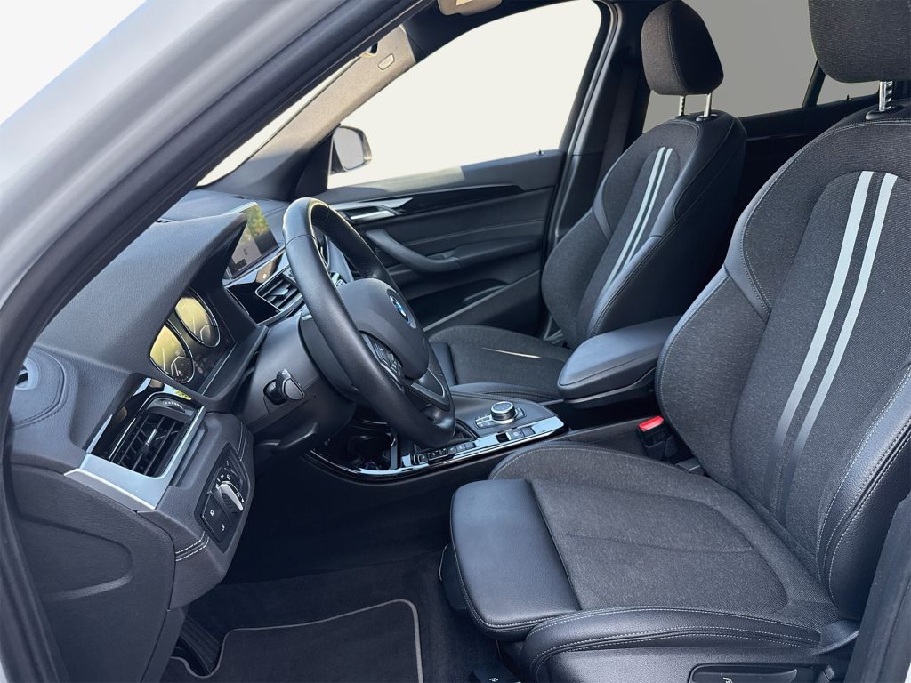 BMW X1 xDrive25e Sport Line - Samsaru's Car Outlet