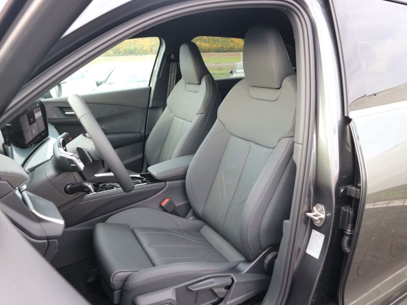 Audi Q3 SUV e-hybrid S tronic S line*TECH PLUS*ACC*