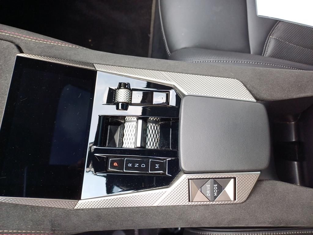DS Automobiles DS4 Performance Line +