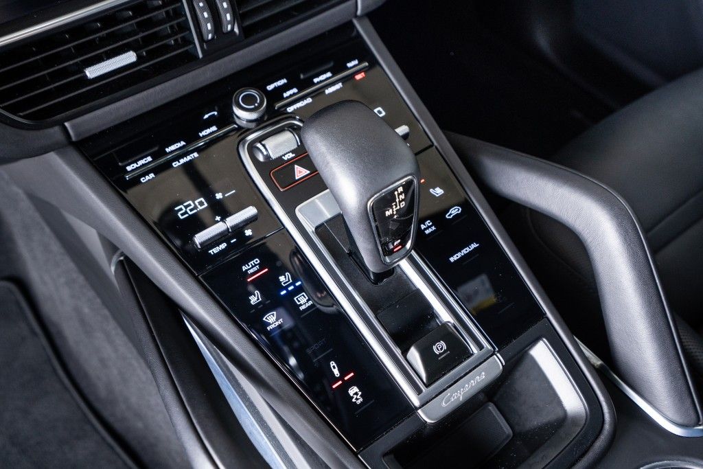 Porsche Cayenne Turbo S E-Hybrid Top Zustand