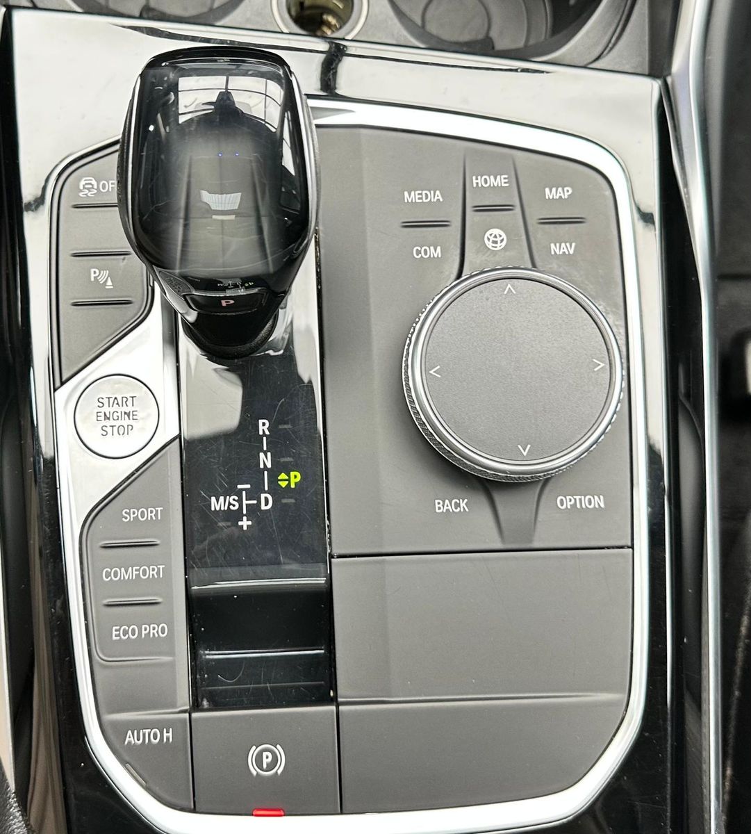 BMW 320d xDrive Touring Sport Line - Samsaru's Car Outlet