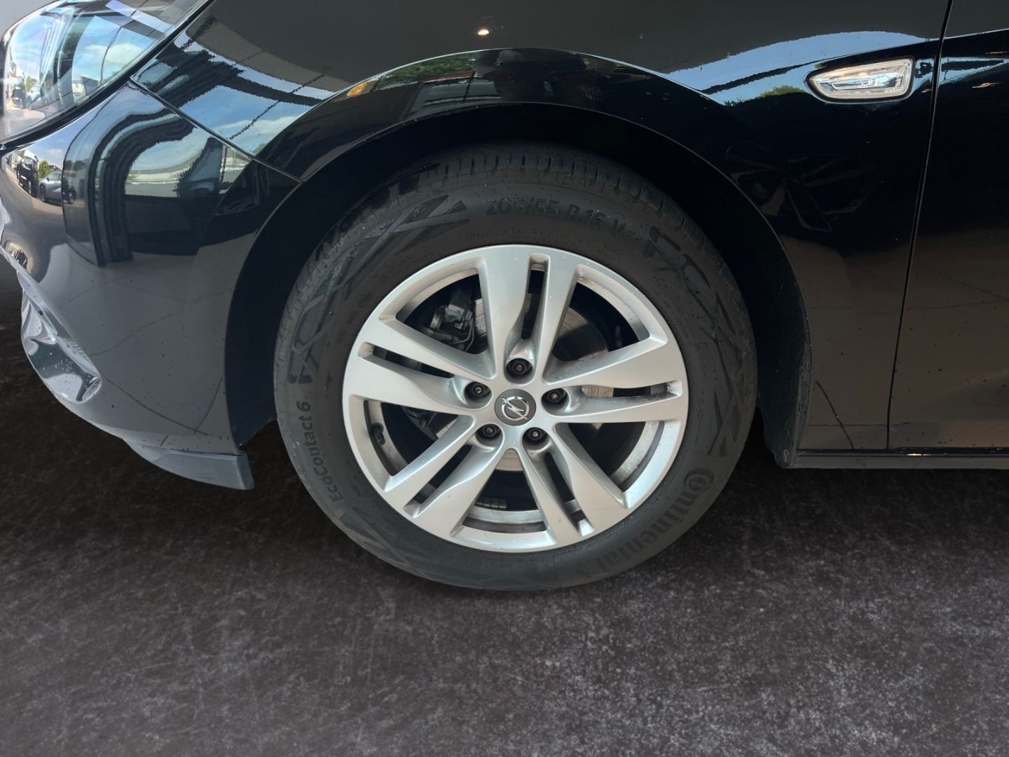 Opel Astra 1.2 Turbo ST Edition - Samsaru's Car Outlet