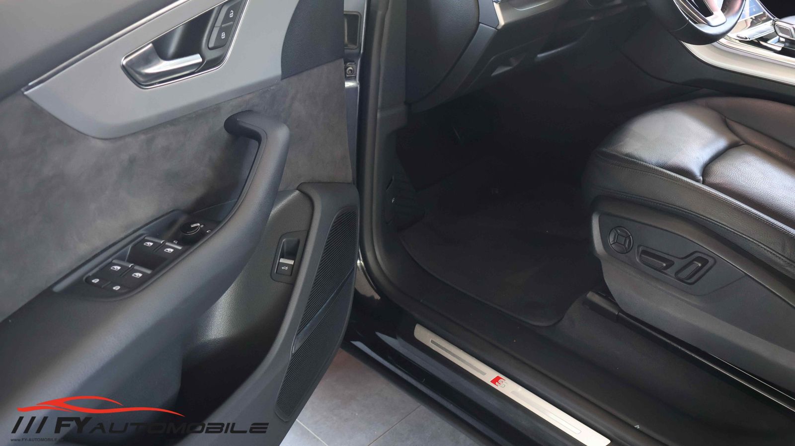 Audi Q8 50 TDI quattro S Line - Samsaru's Car Outlet