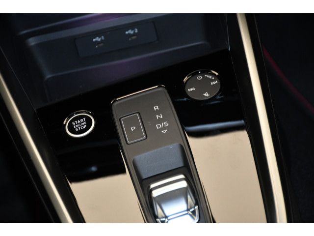 Audi A3 Sportback 45 TFSI e S-tronic LED/Tempo/Einpar