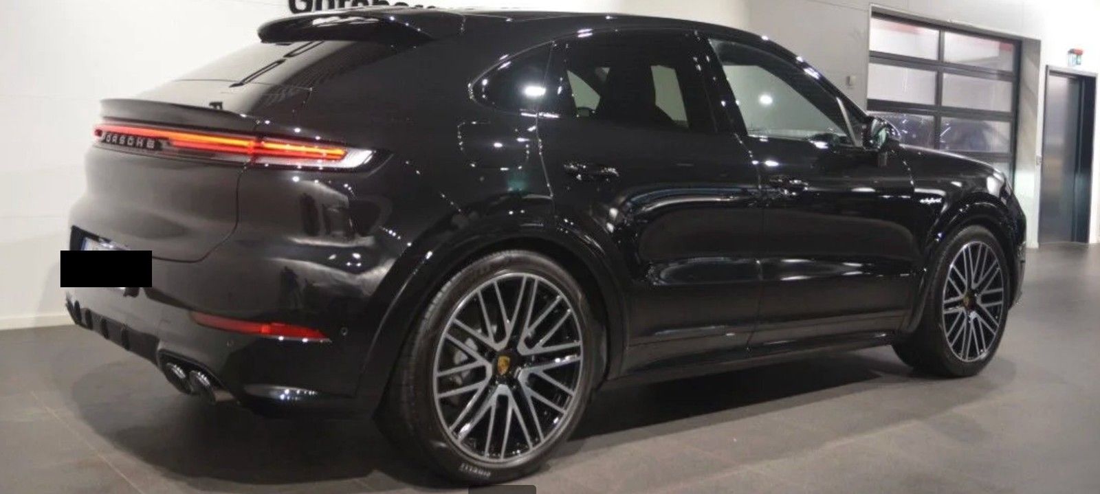 Porsche Cayenne Coupe E-Hybrid
