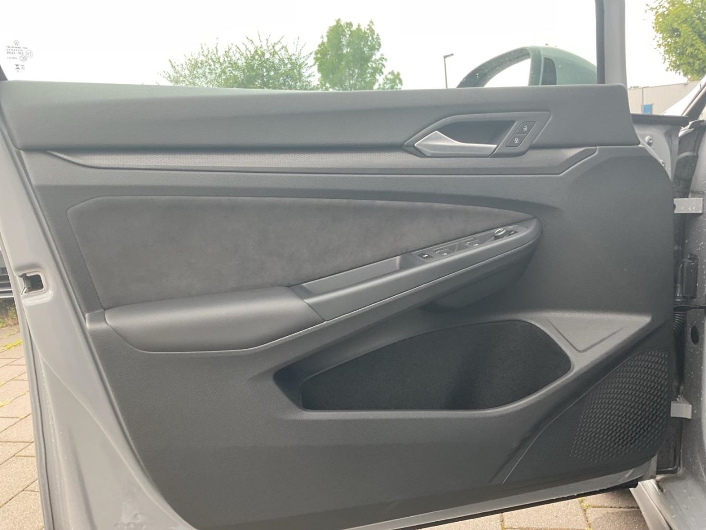 Volkswagen Golf 8 VIII Clubsport 2.0 TSI - Samsaru's Car Outlet