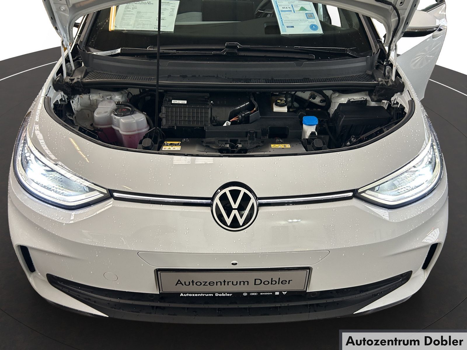 Volkswagen ID.3 Pro Move AHK IQ-Drive Wärmepumpe Matrix