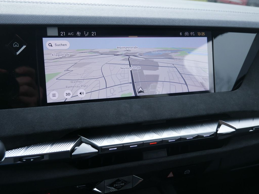 DS Automobiles DS 4 E-TENSE 225 Performance Line + NAVI LED ACC