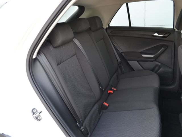 Volkswagen T-Roc 1.0 TSI - Samsaru's Car Outlet