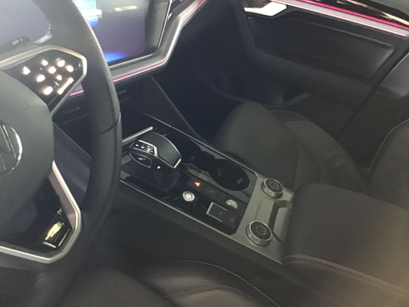 Volkswagen Touareg R-Line 4Motion