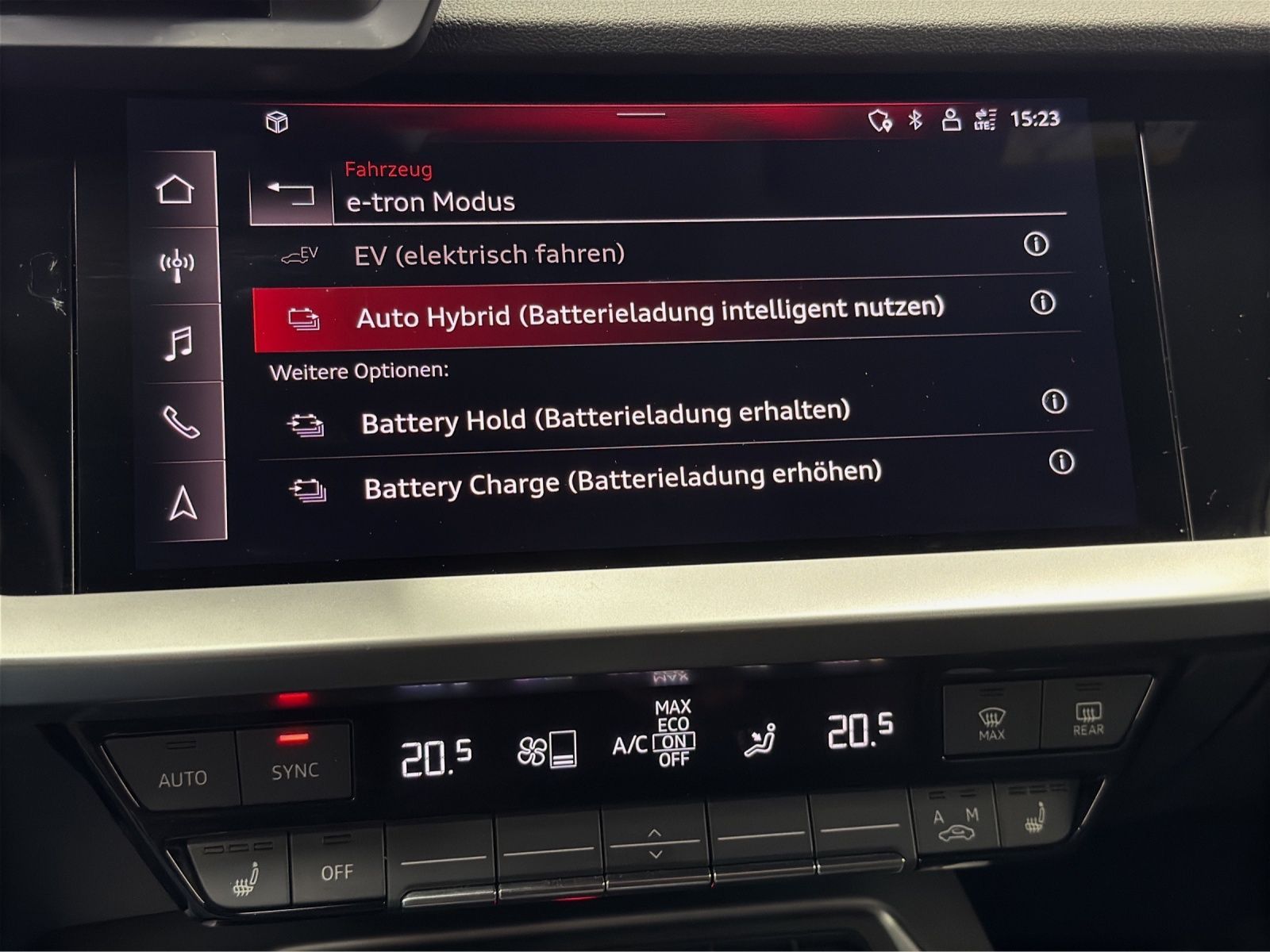 Audi A3 Sportback 45 TFSIe S LINE LM17 TEMPOMAT STAND