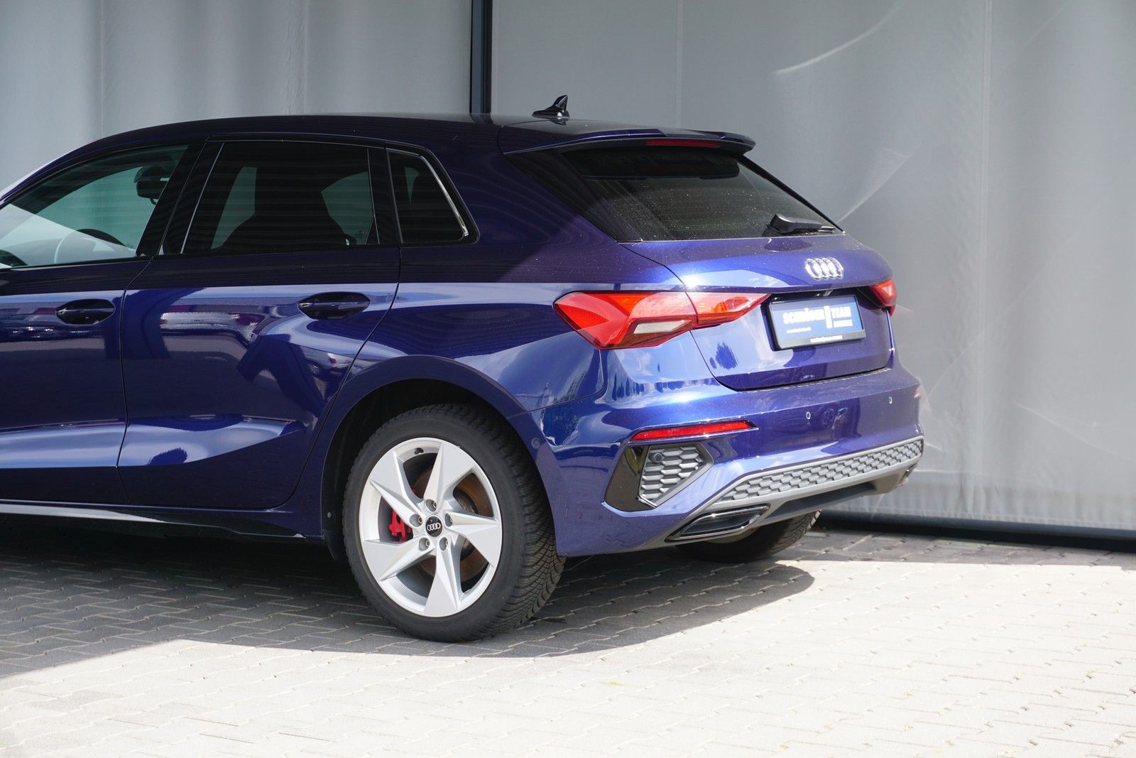 Audi A3 Sportback 45 TFSI e S line - Samsaru's Car Outlet