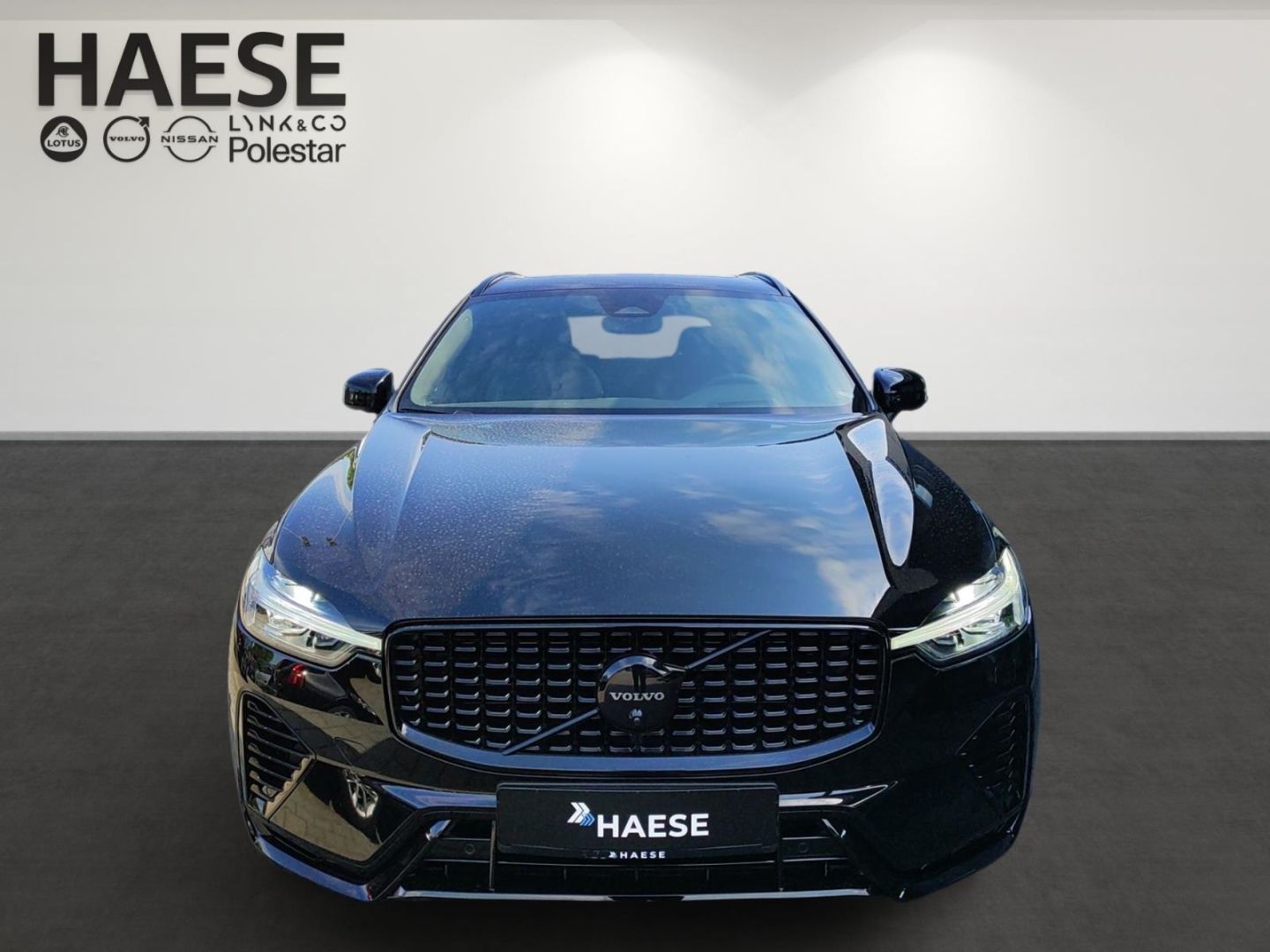Volvo XC60 T8 Ultra Black Edition Recharge Plug-In Hyb - Samsaru's Car Outlet