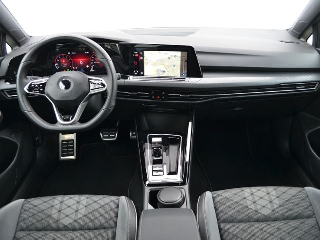 Volkswagen Golf VIII Variant 2.0 TSI DSG R-Line Black - Samsaru's Car Outlet