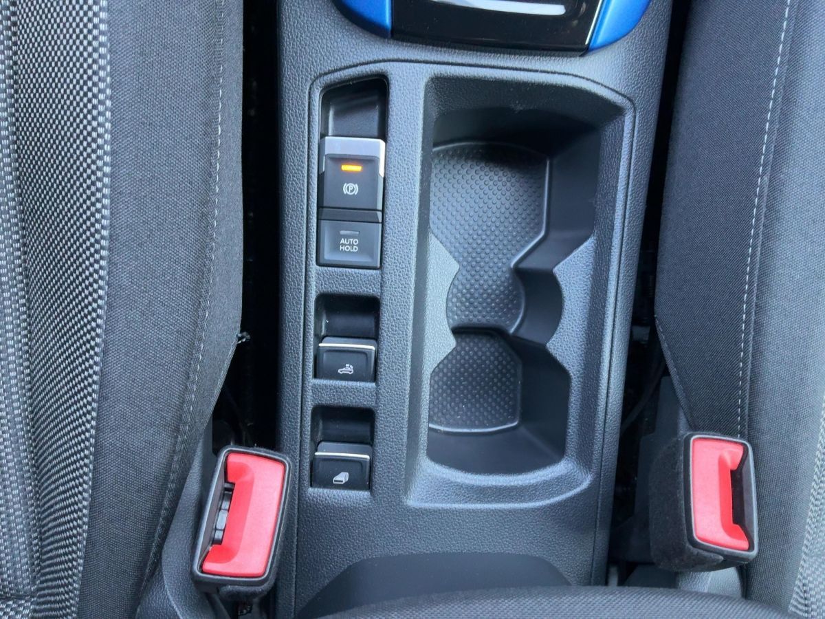 Volkswagen T-Roc 1.0 TSI BLACK STYLE - Samsaru's Car Outlet