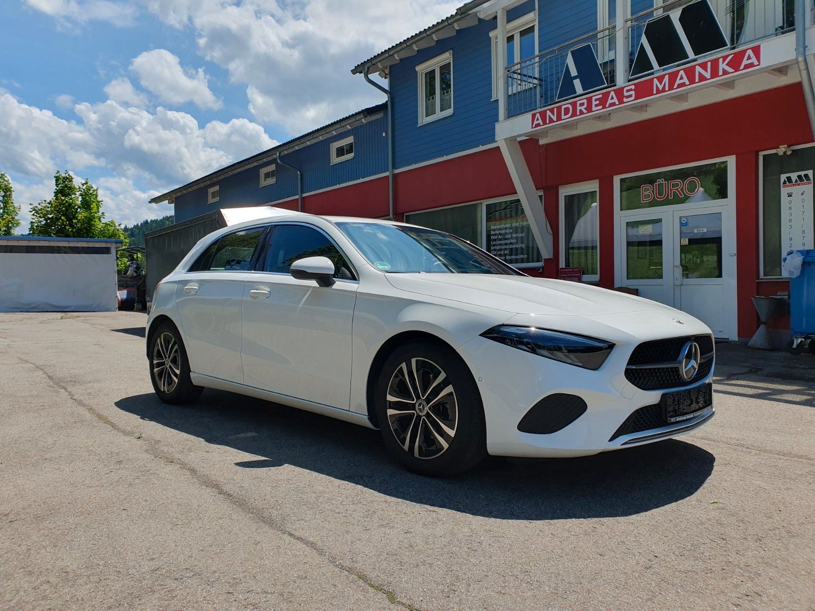 Mercedes-Benz A 180 Progressive - Samsaru's Car Outlet