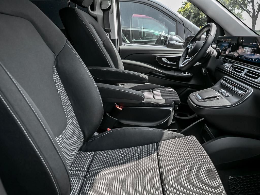 Mercedes-Benz V 220 d STYLE - Samsaru's Car Outlet