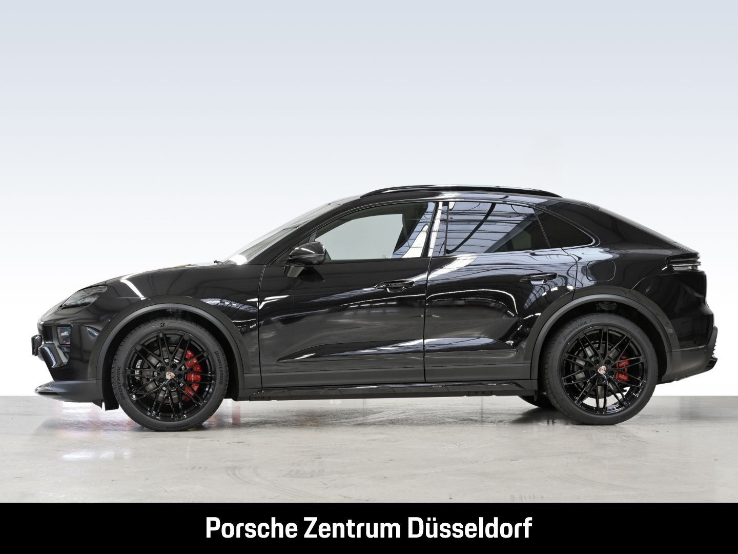 Porsche Macan 4S BOSE Luftfederung Panoramadach LED